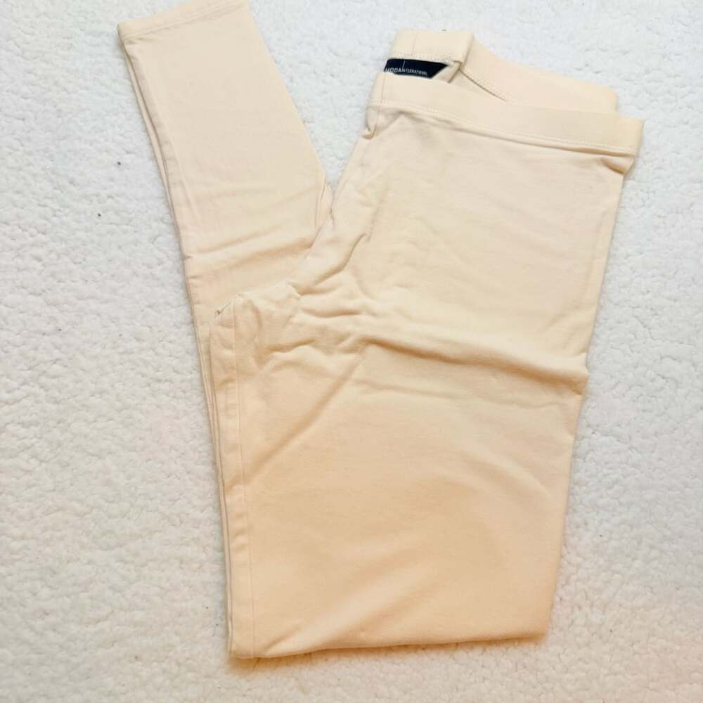 Moda International Leggings Size M Cream Cotton